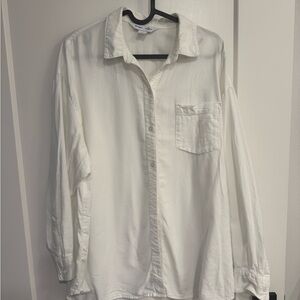Old Navy White Casual Button Down Shirt